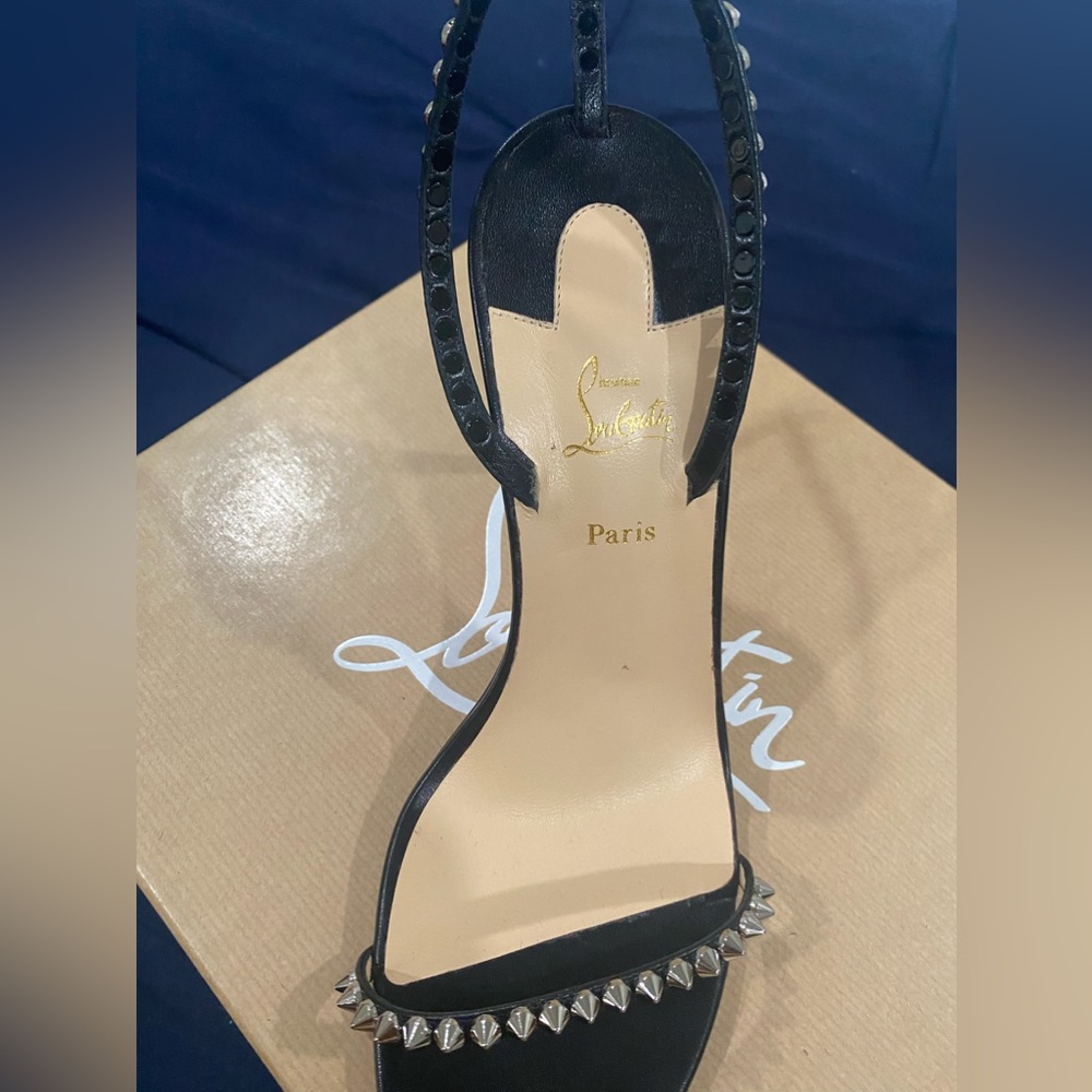 Christian Louboutin NWT original box two duster bags! Size 10 (40)